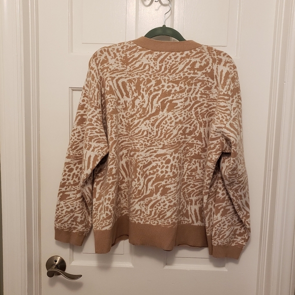 Simply Vera Vera Wang XLarge Dropped Shoulder Button Up Pattern Cardigan, Casual - Picture 7 of 8